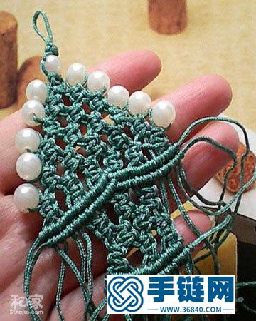 編織幸福珍珠圣誕樹圖解
