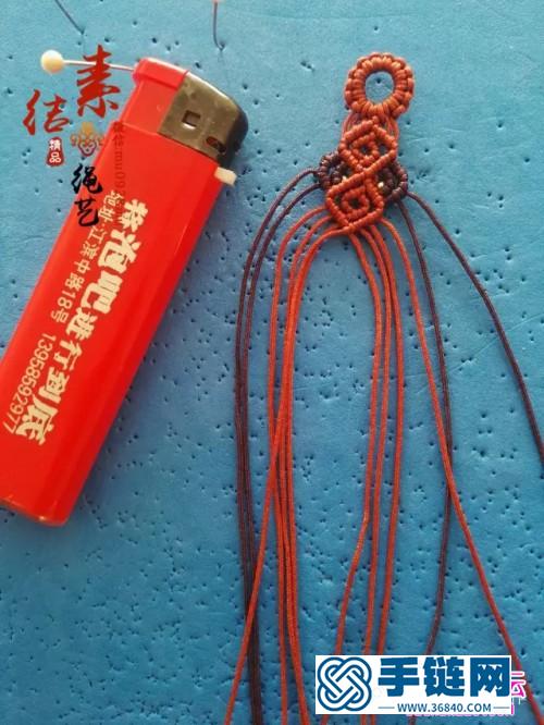 中國結編織銀珠手繩方法圖解