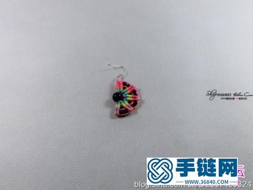 黑瑪瑙炫彩耳環(huán)的制作方法