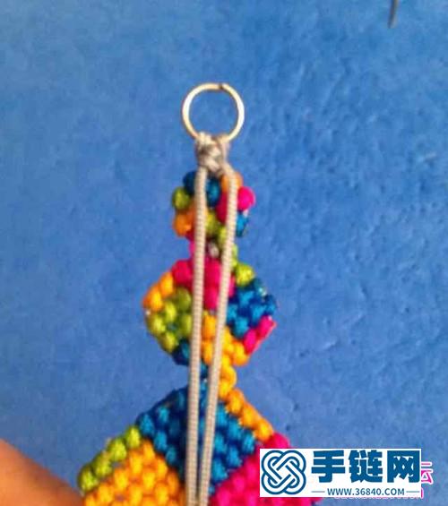 玉線多色耳環(huán)的制作方法