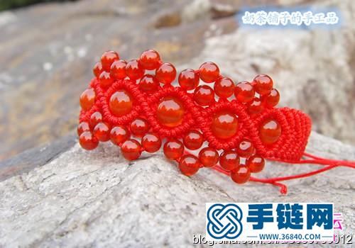 繩+紅瑪瑙轉(zhuǎn)運(yùn)手鏈的編織方法