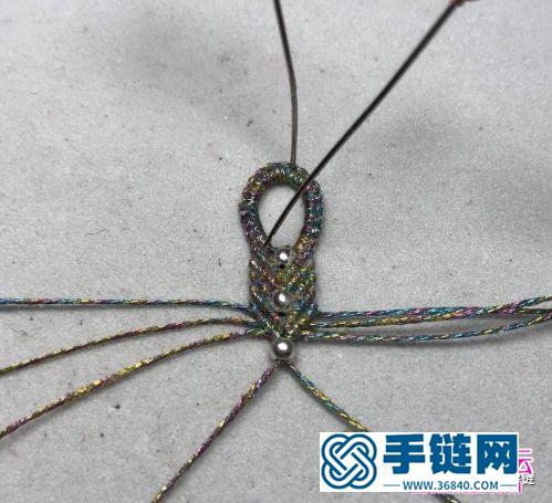 閃亮彩金線蠟繩繩編銀珠手鏈的編織教程
