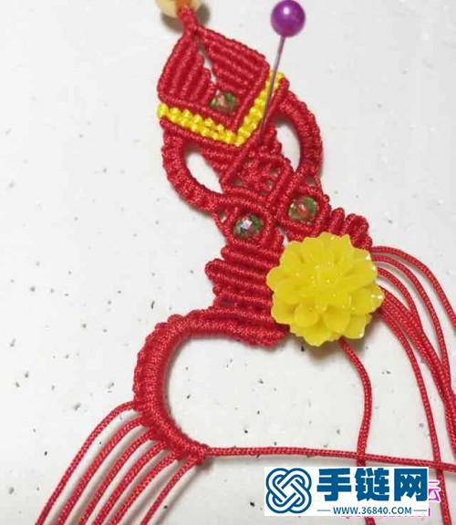 中國(guó)結(jié)羽韻戀花吊墜的詳細(xì)制作教程