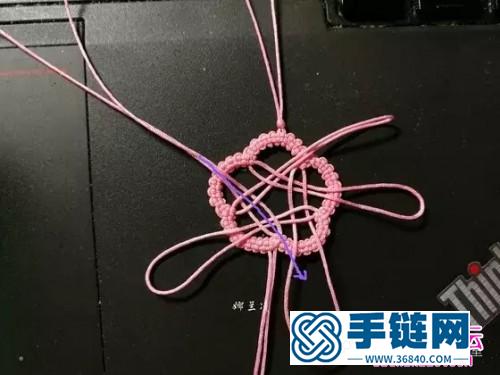 用繩編櫻花書簽的方法
