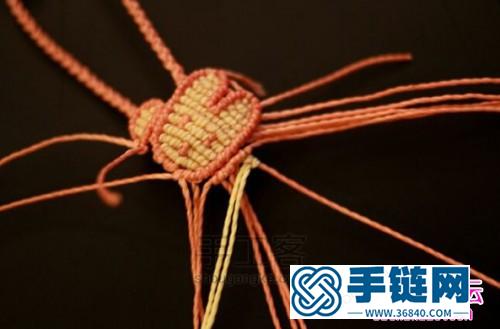 中國結娃娃臉手繩的編法圖解