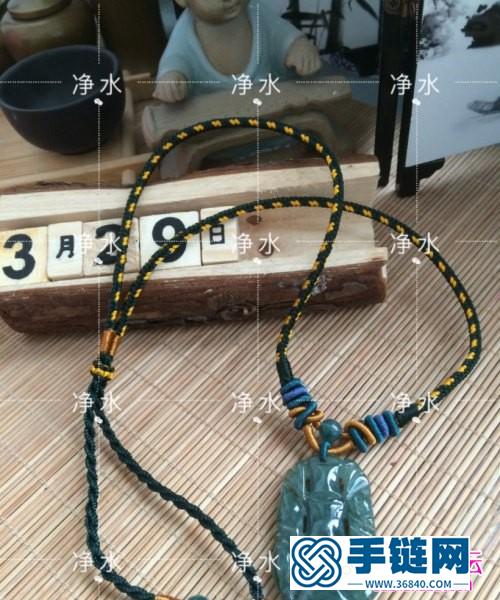 雙聯(lián)結(jié)八股辮項鏈繩的制作方法