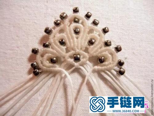 中國結編織純白串珠耳墜教程