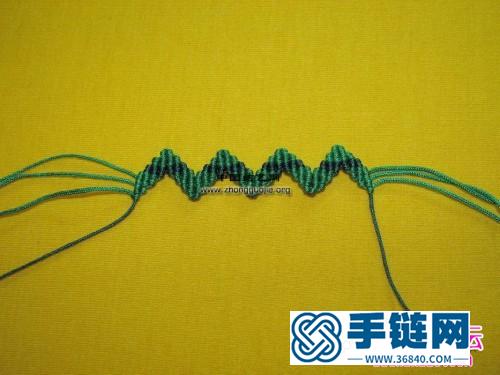 中國結小桃子掛飾的編織教程