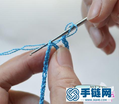 中國結紐扣結變身花苞手鏈的詳細制作教程