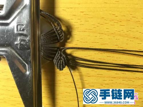 繩編春藤平安扣項鏈的詳細編織教程