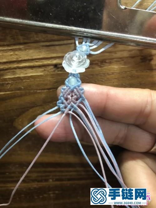扁蠟線編水晶玫瑰花手繩的編制教程