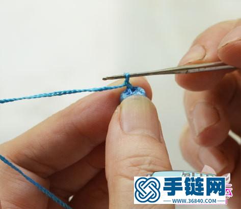 中國結紐扣結變身花苞手鏈的詳細制作教程