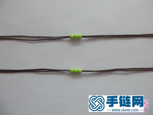 一步步教你編漂亮的小花版串珠小戒指編制教程