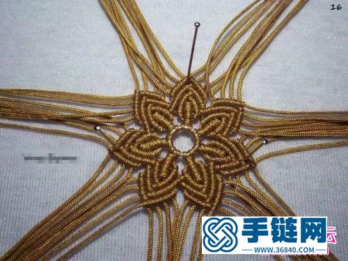 中國結(jié)編織太陽花項(xiàng)鏈吊墜圖解