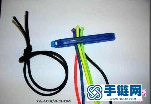 彩繩鑰匙扣的編法教程