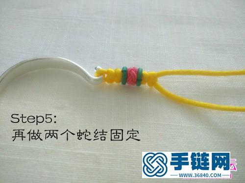 半鐲四股辮手鏈的編法步驟圖