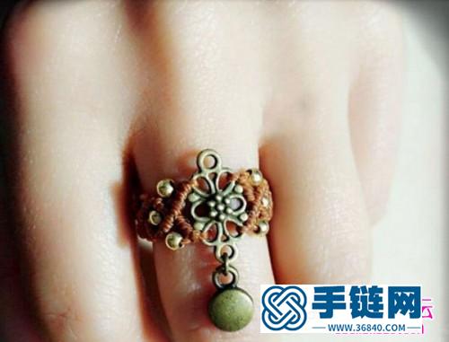 中國結編織復古別致的戒指圖解
