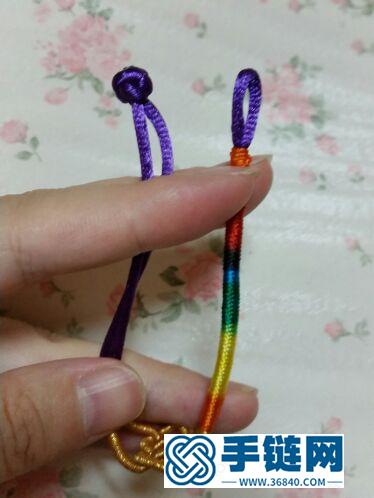 繩編五彩手繩的步驟圖