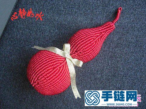 中國結(jié)紅色小葫蘆的編法教程步驟