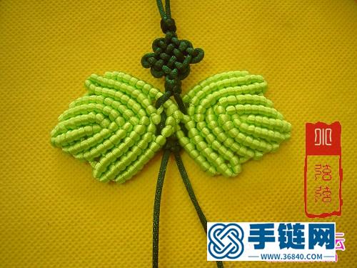 中國結(jié)葡萄掛飾的編法教程