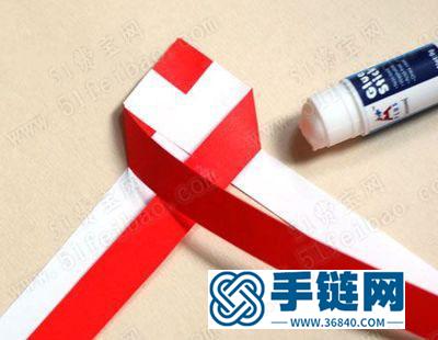 適合任何人的簡單DIY手編紙書簽 