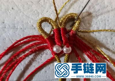 創意編繩步驟圖解_簡單DIY編法小紅花手繩 