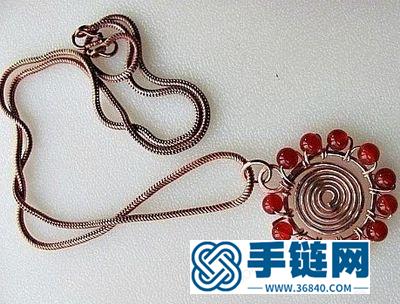 怎么做水晶串珠螺旋手編掛件項鏈 