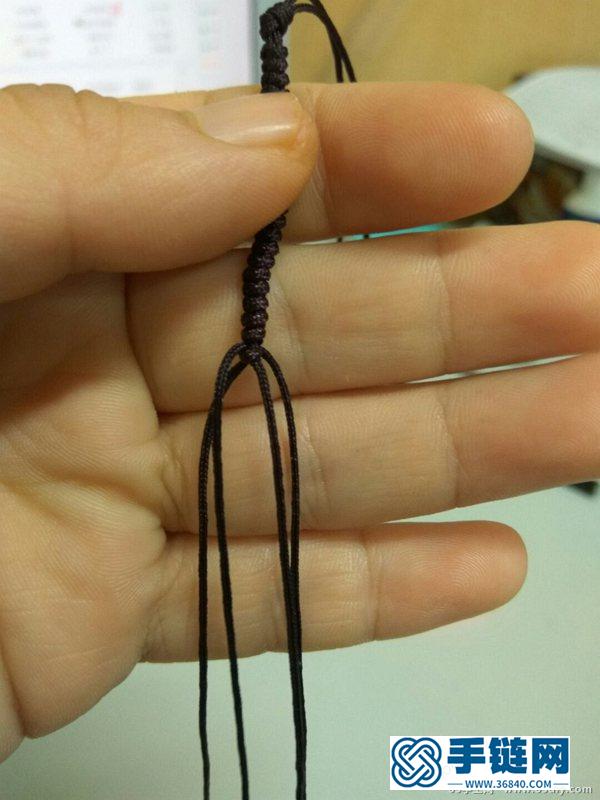 石榴石結(jié)繩手鏈的編法