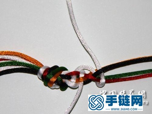 石頭的五彩繩
