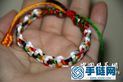 石頭的五彩繩