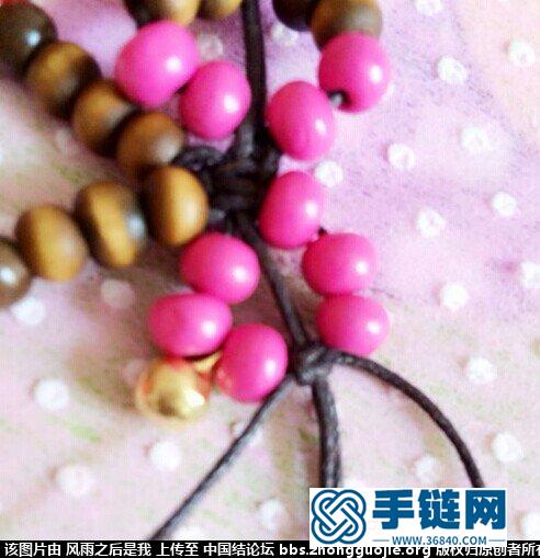 蠟線邂逅平結(jié) 好看民族風(fēng)手鏈