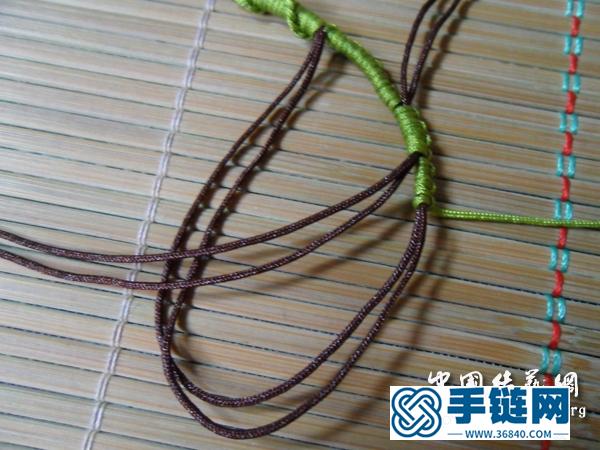 項鏈最后的扣眼做法