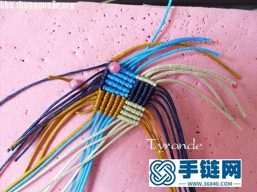 帶點民族味的耳環