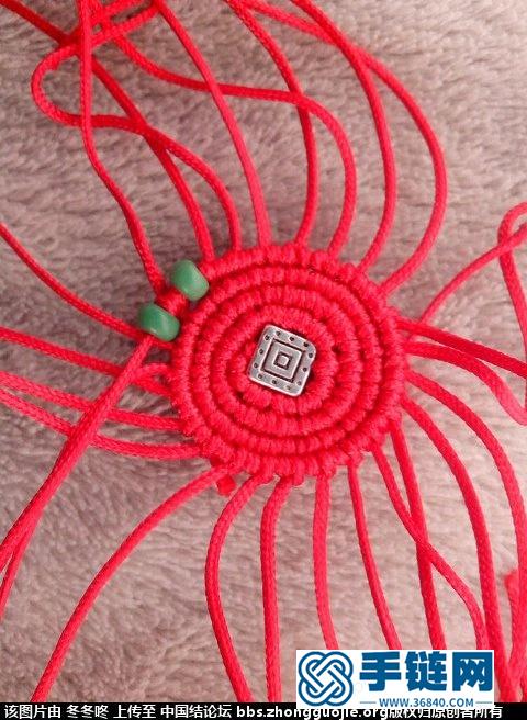 紅色民族風(fēng)耳飾