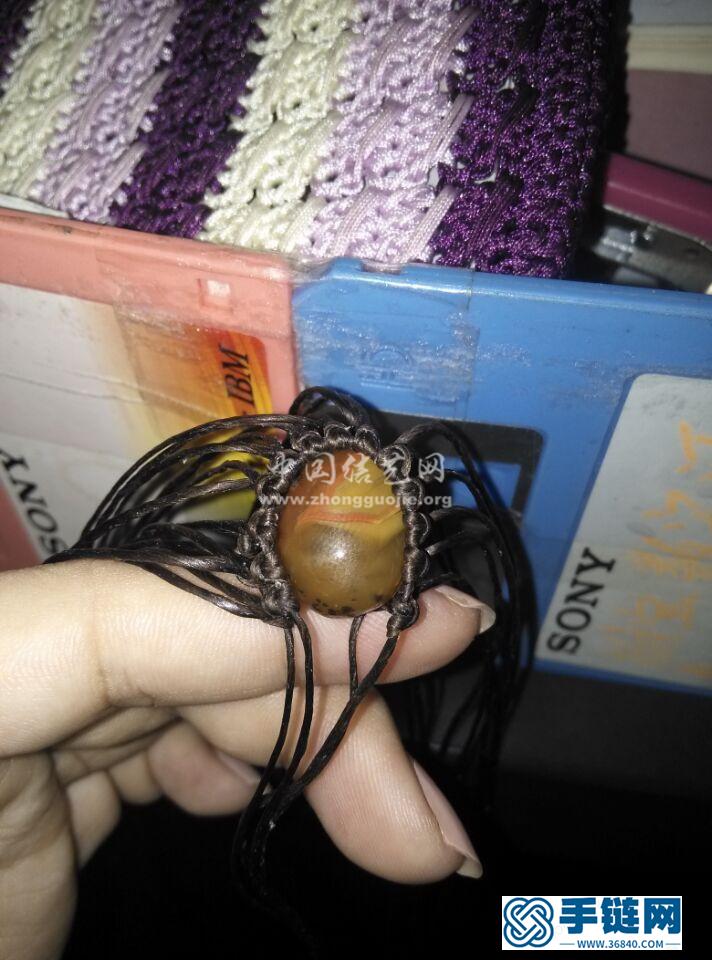 半寶石項鏈　吊墜的編法過程