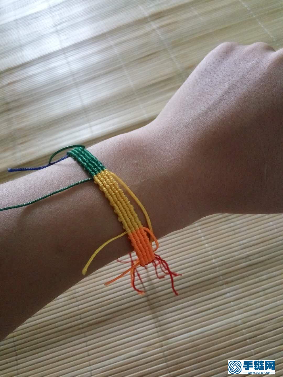 彩虹手鏈編織教程,詳細的制作方法圖解
