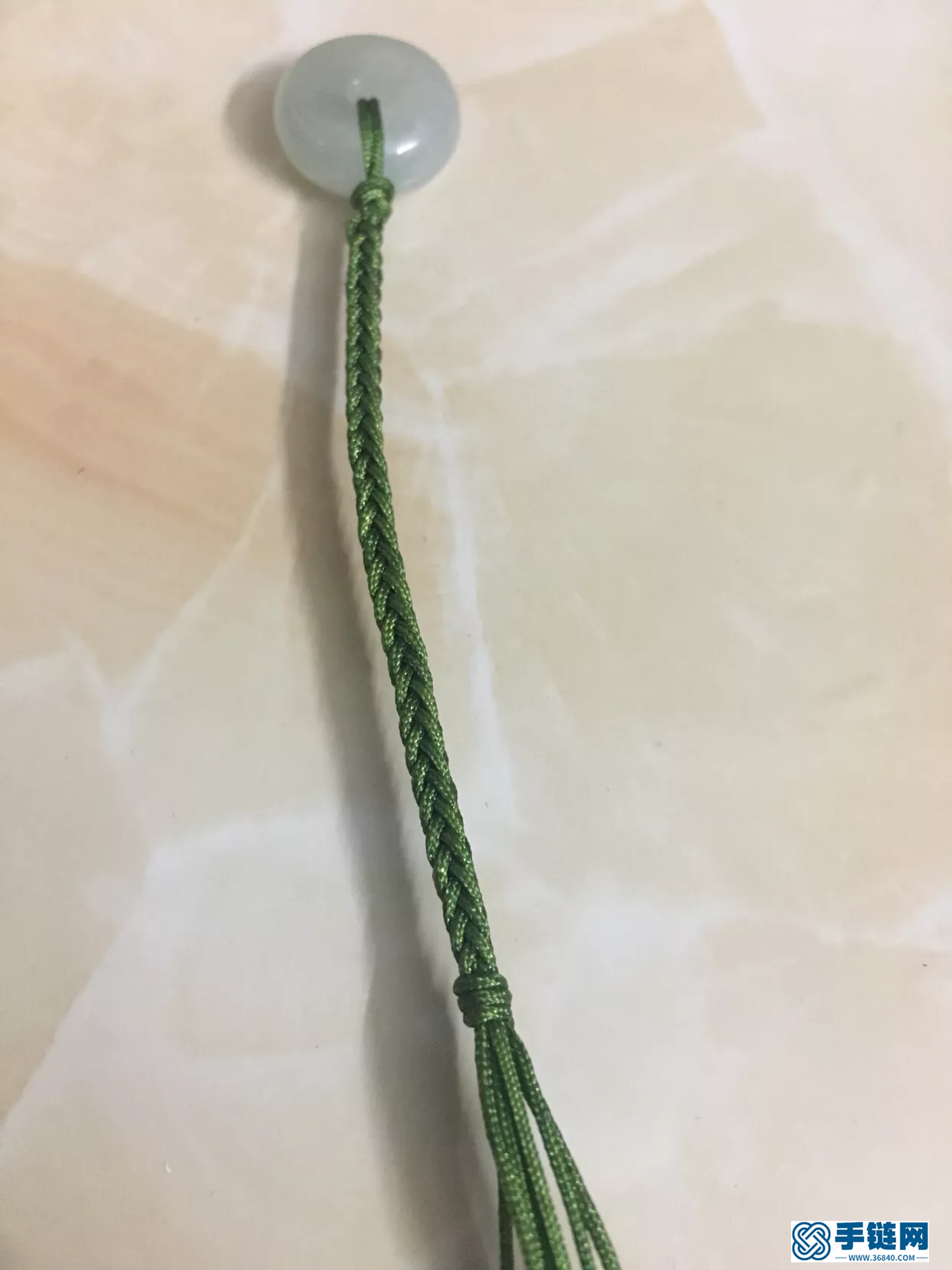 八股辮手繩編法圖解，平安扣手鏈做法步驟