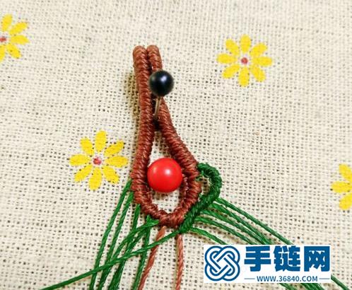 【教你編繩】風(fēng)情萬種的吊墜葉子型編織過程，實(shí)用型