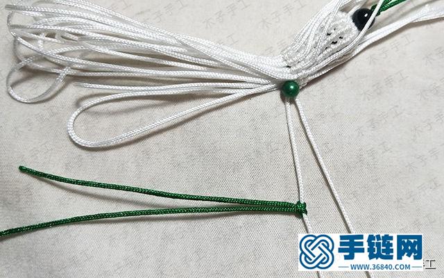 迷你白菜手機掛件的編法圖解