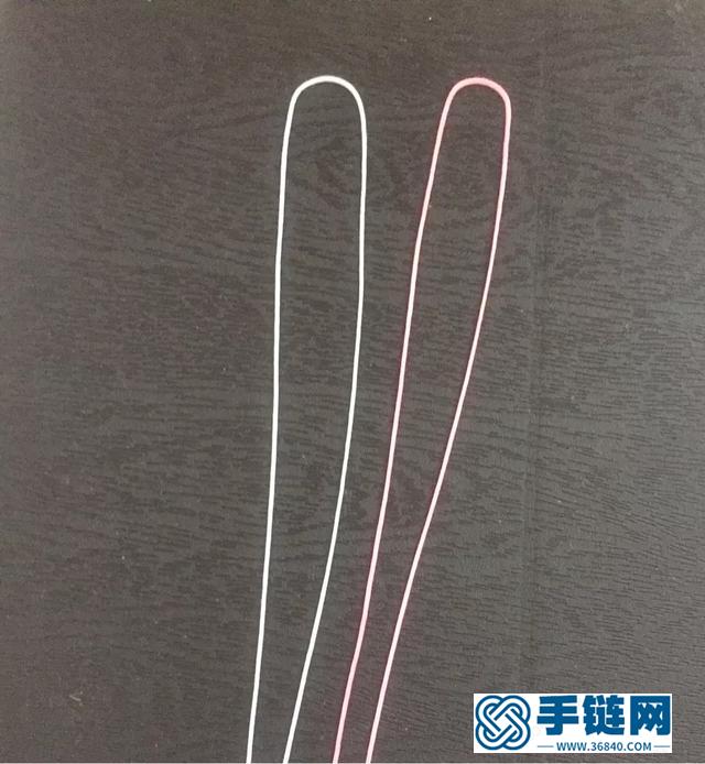 5款簡單有愛的手鏈，只要幾根彩繩，在家就可以編，不比買的差