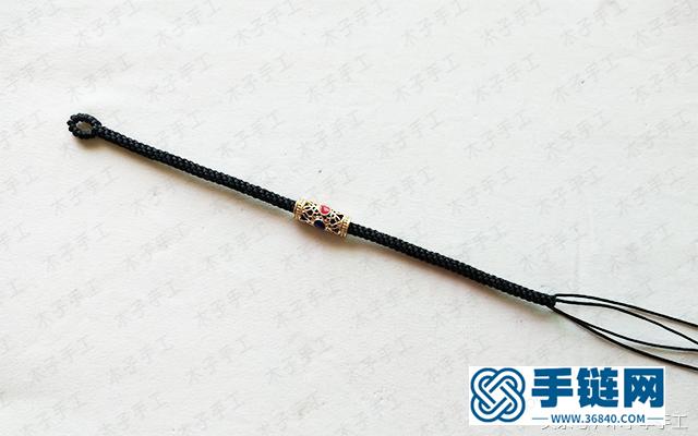紅繩手鏈還在買？原來(lái)自己做的竟能這么美