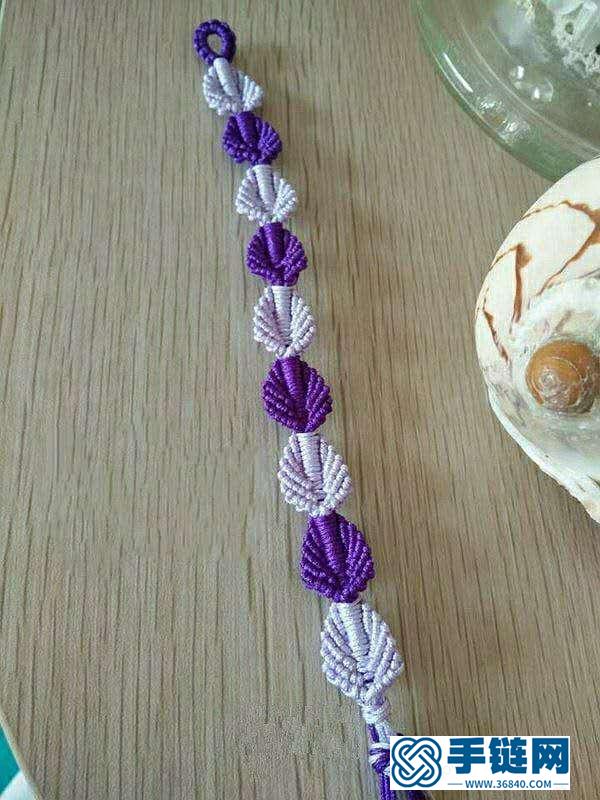 清新的樹葉手鏈，小女生都會喜歡，只要3種結(jié)法就可編出，附圖解