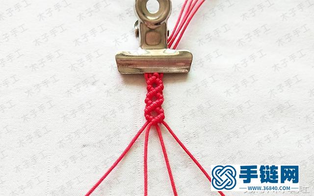 用繩子和你靈巧的手指，去試試做這款雙錢結手鏈吧