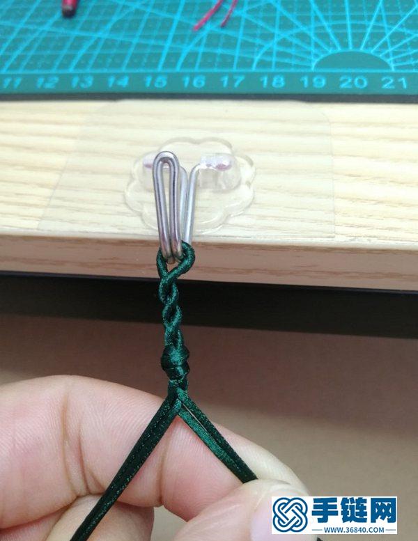 3朵漂亮的桃花結手鏈，非常適合女生佩戴，清新又好看！附編法