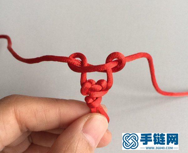 紅繩心形手鏈，非常簡單，只用了2種結(jié)法，就可以編出！附教程