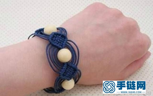中國結加串珠編織的手鏈就是大氣