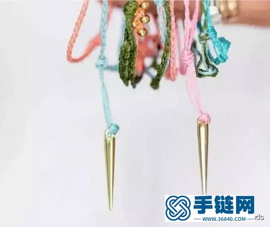 5種轉(zhuǎn)運(yùn)珠手繩編法——你也能編織《繼承者們》李敏鎬的手繩