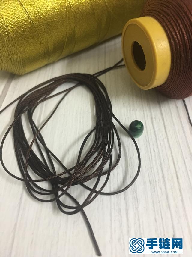 金箍環繞款手繩的編法
