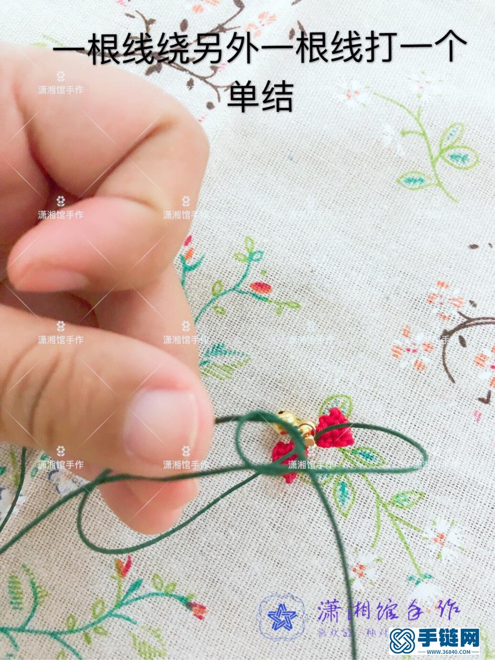 容易編的女生手鏈， 圣誕節(jié)風格的蝴蝶結(jié)手鏈教程