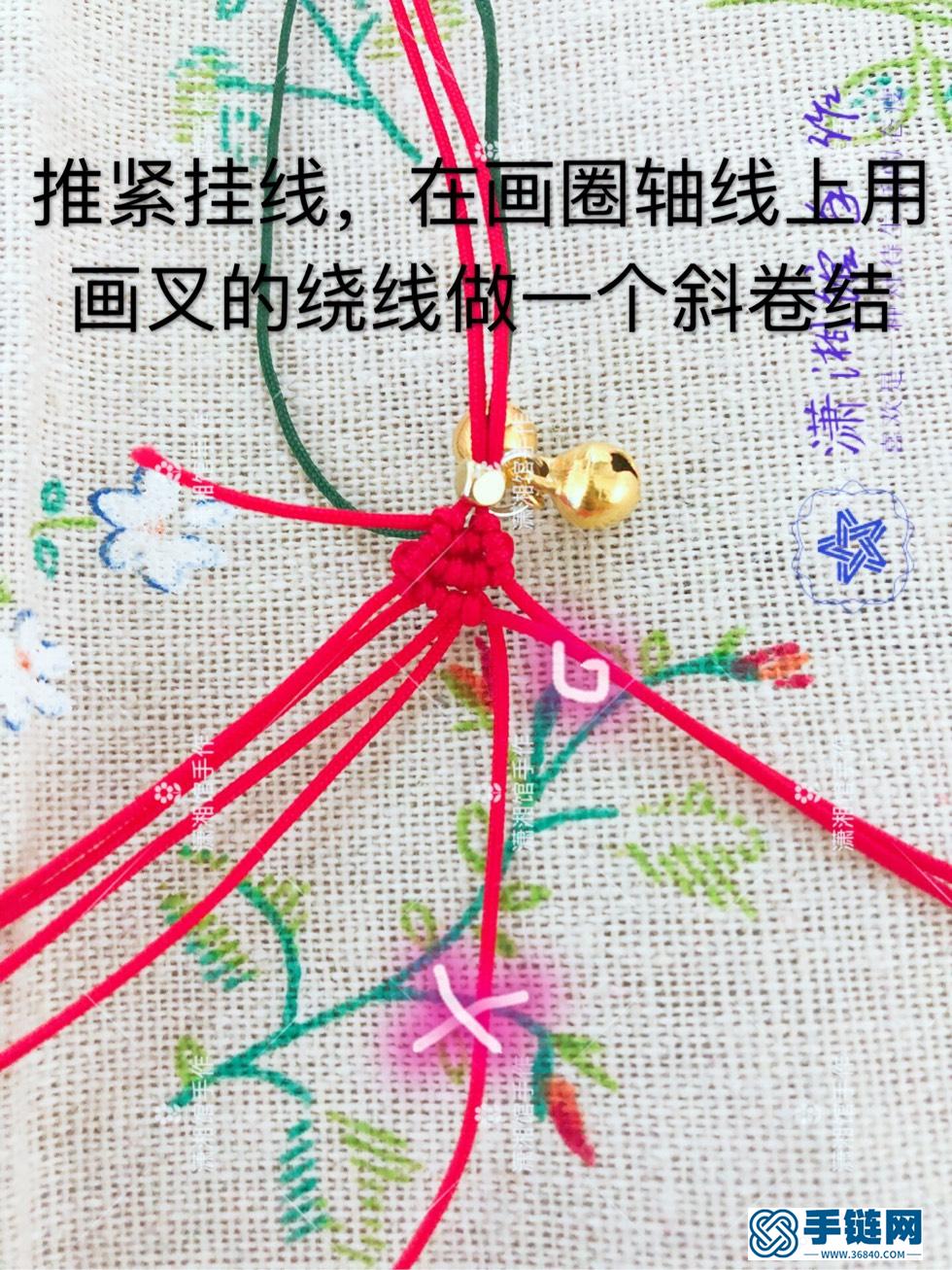 容易編的女生手鏈， 圣誕節(jié)風格的蝴蝶結(jié)手鏈教程